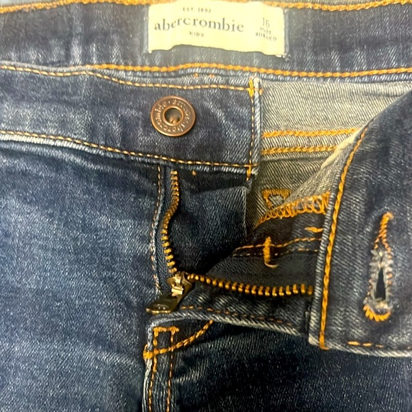 Abercrombie kids Blue Denim Shorts - Picture 3 of 5
